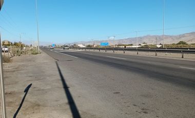 PARCELA EN ARRIENDO SECTOR PEAJE COPIAPO-CALDERA