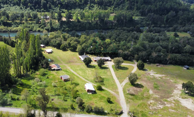 VENTA CENTRO TURISTICO  SECTOR BALSA COIPUE PITRUFQUEN