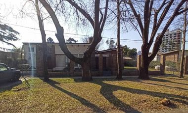 VENTA - Casa - Los Pinos, Granadero Baigorria