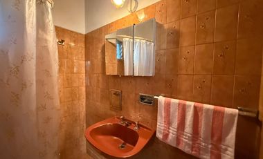 Casa tres ambientes cochera wilde en venta