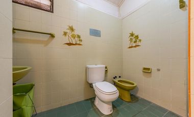 VENTA - Casa - 4 Dormitorios, casa para caseros, quincho y piscina - Funes, Santa Fe. APTA CREDITO