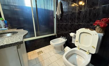 PH de tres ambientes a la venta en Wilde