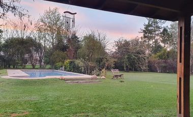 Casa en  Barrio privado