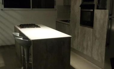 VENTA / PERMUTA - Casa - 2 dormitorios, jardín y piscina - Soldini, Santa Fe