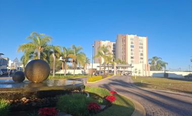 CUARTO AMUEBLADO CON BAÑO COMPLETO PARA HOMBRE O MUJER DE 18-26 AÑOS SOLTERA