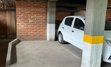 COCHERA en el centro de Neuquén