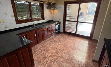 Venta - Casa - Barrio Parque Exaltacion - Exaltación de la Cruz