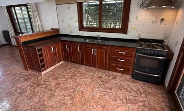 Venta - Casa - Barrio Parque Exaltacion - Exaltación de la Cruz