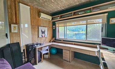 Espectacular Casa en Haras Santa Maria.-