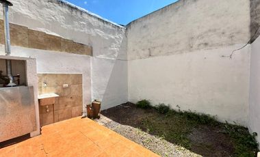 Depto 2amb c/ Patio Pocas expensas