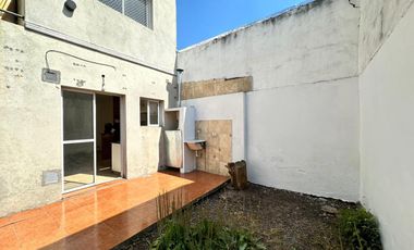 Depto 2amb c/ Patio Pocas expensas