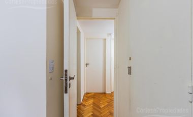 Palermo, Venta 4 ambientes con dependencias, amplio luminoso, baño y toilette, Apto Profesional