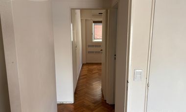 Palermo, Venta 4 ambientes con dependencias, amplio luminoso, baño y toilette, Apto Profesional