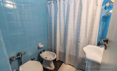 Palermo, Venta 4 ambientes con dependencias, amplio luminoso, baño y toilette, Apto Profesional