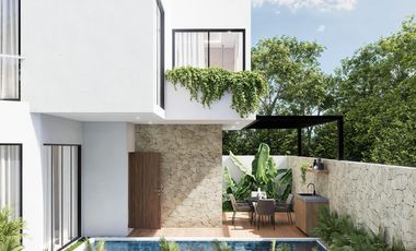 PRIVATE POLL VILLA IN GATED GOLF COMMUNITY