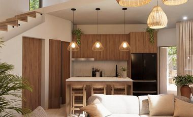 PRIVATE POLL VILLA IN GATED GOLF COMMUNITY