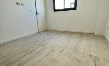 Venta  Departamento 4 ambientes Tigre - Entrega inmediata y Financiación