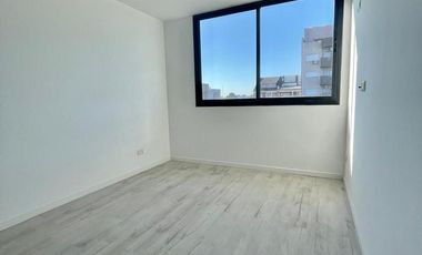 Venta  Departamento 4 ambientes Tigre - Entrega inmediata y Financiación