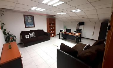 Bodega en Santa María La Ribera, CDMX. Superficie 373 m2