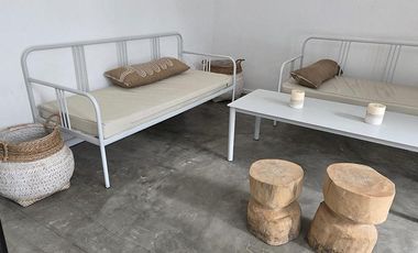 Venta con renta Depto 3 ambientes c/balcón y 2 cocheras Pilar La lonja