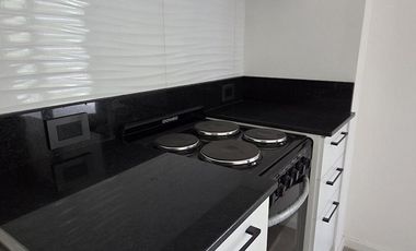 Venta con renta Depto 3 ambientes c/balcón y 2 cocheras Pilar La lonja