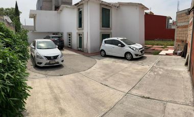 Hermosa casa en privada Adolfo Lopez,  Metepec, Edo. de México.