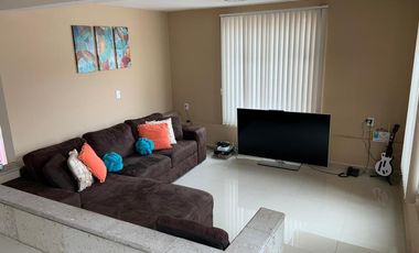 Hermosa casa en privada Adolfo Lopez,  Metepec, Edo. de México.