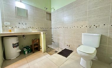 Venta casa de 2 dormitorios APTA CRÉDITO en barrio Matheu