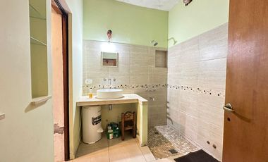 Venta casa de 2 dormitorios APTA CRÉDITO en barrio Matheu