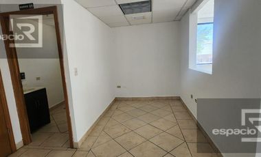 BODEGA EN VENTA YA RENTADA A 10 MINUTOS DEL AEROPUERTO DE CIUDAD JUÁREZ