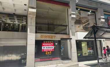 Alquiler de local en microcentro de 98 m2 a metros de Florida, apto varios destinos, sin tiraje.