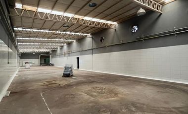 Impecable galpón en Burzaco ideal rubro alimenticio