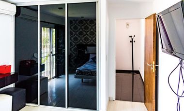 VENTA Casa con jardín, pileta y garage en Quilmes