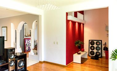 VENTA Casa con jardín, pileta y garage en Quilmes