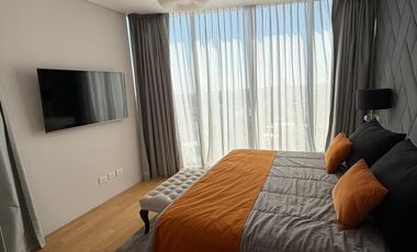 Departamento semipiso de categoría 4 ambientes con 2 cocheras amoblado en venta - Quilmes Centro