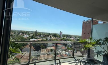 Departamento semipiso de categoría 4 ambientes con 2 cocheras amoblado en venta - Quilmes Centro