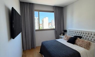 Departamento semipiso de categoría 4 ambientes con 2 cocheras amoblado en venta - Quilmes Centro