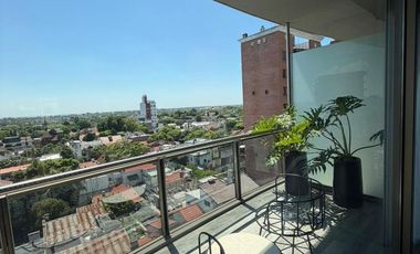 Departamento semipiso de categoría 4 ambientes con 2 cocheras amoblado en venta - Quilmes Centro