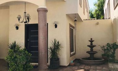 Casa en Venta en Col. El Charro, Tampico Tamaulipas.