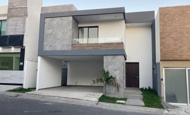 CASA EN VENTA EN LOMAS RESIDENCIAL/ LOMAS DEL VALLE