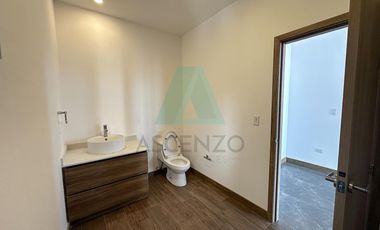 Oportunidad¡¡ Venta de Departamento en Penhouse, en Torre Río, Armmal