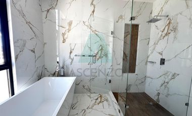 Oportunidad¡¡ Venta de Departamento en Penhouse, en Torre Río, Armmal