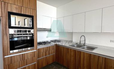 Oportunidad¡¡ Venta de Departamento en Penhouse, en Torre Río, Armmal