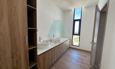 Oportunidad¡¡ Venta de Departamento en Penhouse, en Torre Río, Armmal