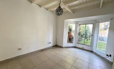 Venta en Block, 2 PH en Olivos