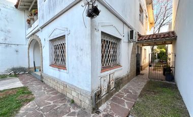 Venta en Block, 2 PH en Olivos