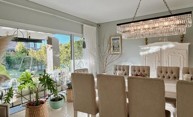 Venta Impecable Casa de 4 dormitorios   family   dependencia en Nordelta, Barrio Tipas