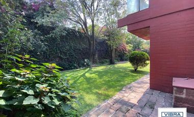 2 CASAS con 991 m2 de terreno a la venta en El Pedregal.