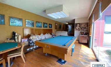 2 CASAS con 991 m2 de terreno a la venta en El Pedregal.