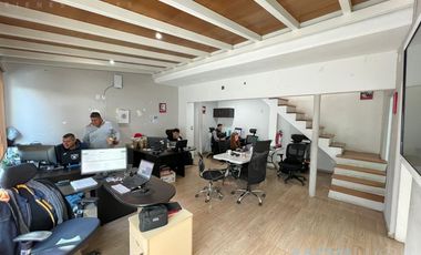 Oficina/ terreno en Venta